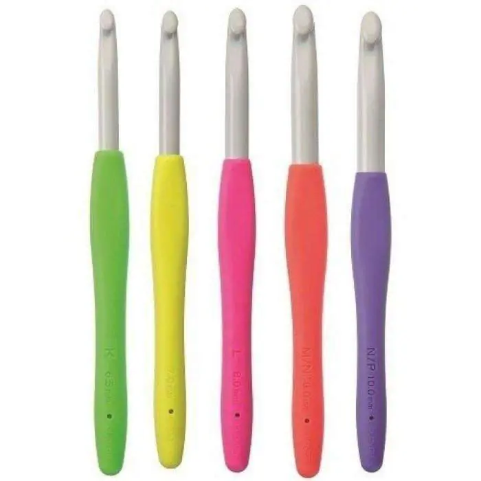 Gecertificeerd Clover Amour haaknaaldenset - Grote maten