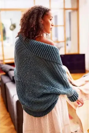 Bestel Nu Shrug vest haken - Novita 7 Veljestä Nature haakpakket