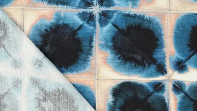 Bestseller Barky Bali Squares \\u2013 Viscose stof met blauwe batik vierkanten