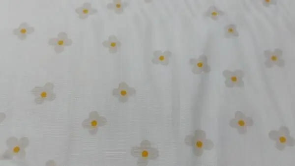 Direct Verzonden Ecru poplin katoen met beige gele bloemen \\u2013 100% katoen