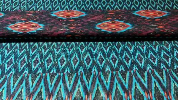 Uitverkoop Chiffon stof met Inca-print \\u2013 Groen, bruin, zwart, rood